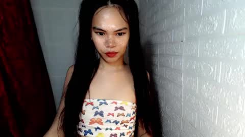 Snapshot of aliahadams chatting on 11, 3, 2025 ALIAH online show from 11, 3, 2025