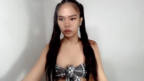 Snapshot of aliahadams chatting on 14, 9, 2025 ALIAH online show from 14, 9, 2025