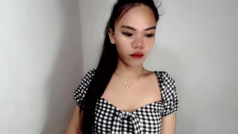 Snapshot of aliahadams chatting on 11, 10, 2025 ALIAH online show from 11, 10, 2025