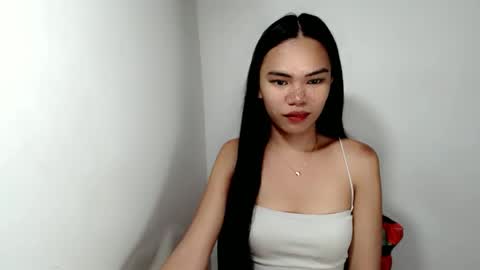 Snapshot of aliahadams chatting on 9, 11, 2025 ALIAH online show from 9, 11, 2025