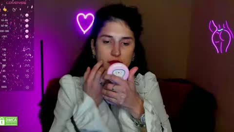 Snapshot of alianna_solo_kiss chatting on 22, 1, 2025 Alianna online show from 22, 1, 2025