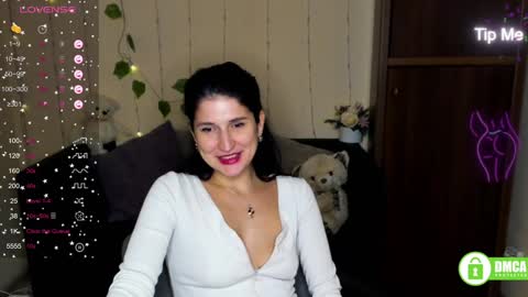 Snapshot of alianna_solo_kiss chatting on 29, 1, 2025 Alianna online show from 29, 1, 2025
