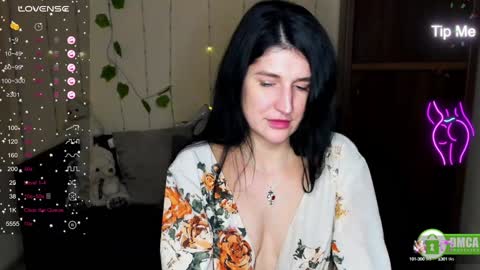 Snapshot of alianna_solo_kiss chatting on 4, 2, 2025 Alianna online show from 4, 2, 2025