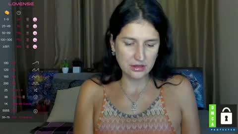 Snapshot of alianna_solo_kiss chatting on 9, 9, 2025 Alianna online show from 9, 9, 2025