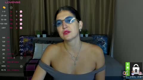 Snapshot of alianna_solo_kiss chatting on 23, 9, 2025 Alianna online show from 23, 9, 2025