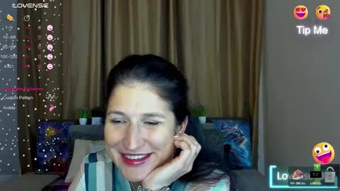 Snapshot of alianna_solo_kiss chatting on 5, 11, 2025 Alianna online show from 5, 11, 2025