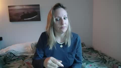 Snapshot of alice8363 chatting on 8, 12, 2024 Alice online show from 8, 12, 2024