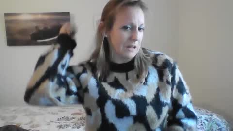 Snapshot of alice8363 chatting on 7, 1, 2025 Alice online show from 7, 1, 2025