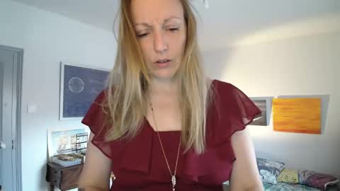 Snapshot of alice8363 chatting on 28, 10, 2025 Alice online show from 28, 10, 2025