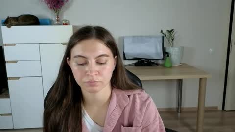 Alice online show from 26, 9, 2025