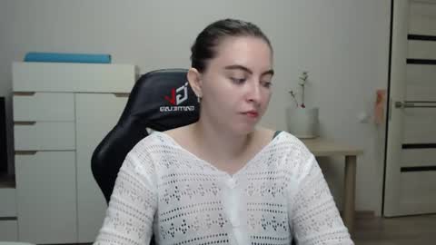 Snapshot of alice_________________________ chatting on 25, 7, 2026 Alice online show from 25, 7, 2026