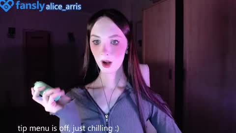 Alice Aris online show from 29, 11, 2025