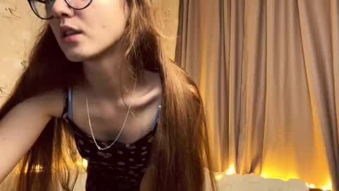 Snapshot of alice_alarcon chatting on 9, 11, 2025 Hey Im Alice online show from 9, 11, 2025