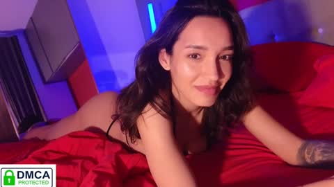 A R Y A  T I A online show from 30, 1, 2025