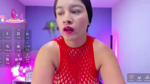 alice_brookss_ online show from 3, 12, 2025