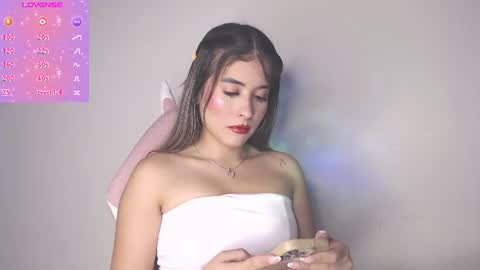 Snapshot of alice_cespedes chatting on 16, 7, 2026 alice_cespedes online show from 16, 7, 2026