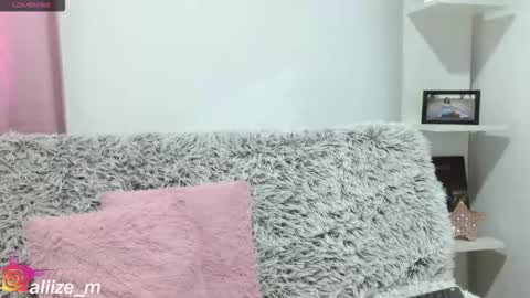 Snapshot of alice_dussan_ chatting on 7, 10, 2025 alice online show from 7, 10, 2025