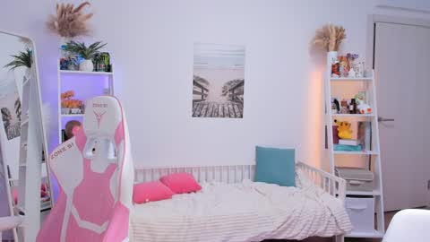 Snapshot of alice_forfun chatting on 8, 2, 2025 Alichery online show from 8, 2, 2025