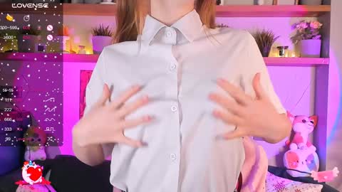 Snapshot of alice_langley chatting on 4, 12, 2024 Alice 3 online show from 4, 12, 2024