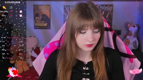 Snapshot of alice_langley chatting on 13, 12, 2024 Alice 3 online show from 13, 12, 2024