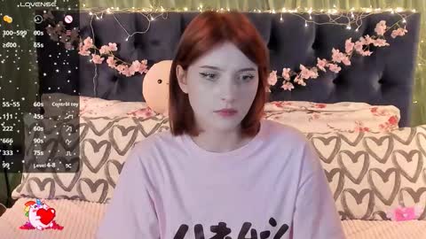 Snapshot of alice_langley chatting on 19, 9, 2025 Alice 3 online show from 19, 9, 2025