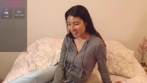 Snapshot of alice_middle01 chatting on 29, 9, 2025 Alice online show from 29, 9, 2025