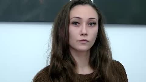 Snapshot of alice_munro chatting on 12, 11, 2025 AliceMunro online show from 12, 11, 2025