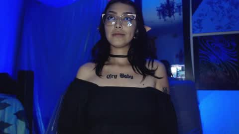 Snapshot of alice_phantom chatting on 23, 1, 2025      online show from 23, 1, 2025