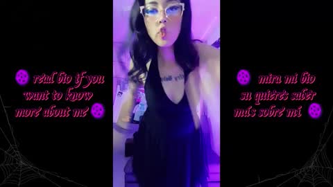 Snapshot of alice_phantom chatting on 25, 10, 2025      online show from 25, 10, 2025