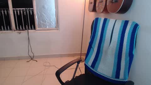 Snapshot of alice_psilocybe_sabina420 chatting on 5, 11, 2025 Alicia Aldara online show from 5, 11, 2025