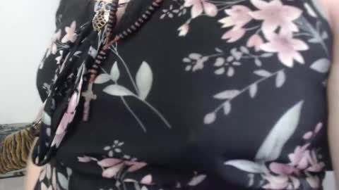 Alicia Aldara online show from 22, 2, 2026