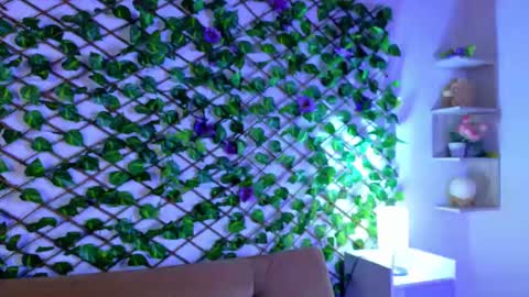 Snapshot of alice_rous21 chatting on 3, 10, 2025 alice_rous21 online show from 3, 10, 2025