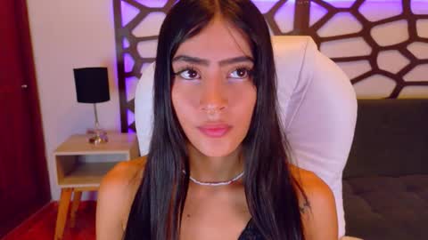 Snapshot of alice_rous21 chatting on 4, 11, 2025 alice_rous21 online show from 4, 11, 2025