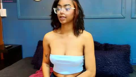 alice_simmons online show from 2, 11, 2025