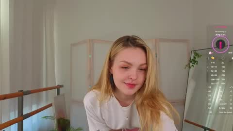 Snapshot of alice_tucci chatting on 23, 5, 2026 Alice online show from 23, 5, 2026