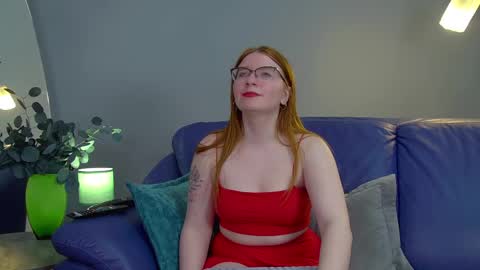 Snapshot of aliceallisons chatting on 9, 9, 2025 Alice online show from 9, 9, 2025