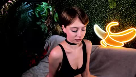 Snapshot of alicebels chatting on 22, 11, 2025 Your sweet Alice INST alicebellies online show from 22, 11, 2025