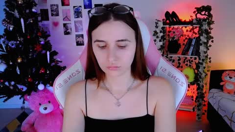 Snapshot of alicecharmy chatting on 13, 12, 2024 alicecharmy online show from 13, 12, 2024