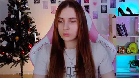 Snapshot of alicecharmy chatting on 18, 12, 2024 alicecharmy online show from 18, 12, 2024