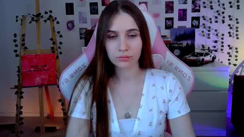 Snapshot of alicecharmy chatting on 17, 9, 2025 alicecharmy online show from 17, 9, 2025