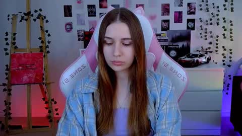 Snapshot of alicecharmy chatting on 13, 10, 2025 alicecharmy online show from 13, 10, 2025