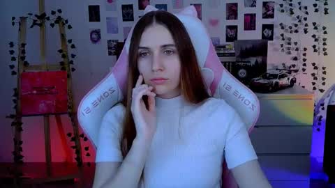 Snapshot of alicecharmy chatting on 17, 10, 2025 alicecharmy online show from 17, 10, 2025