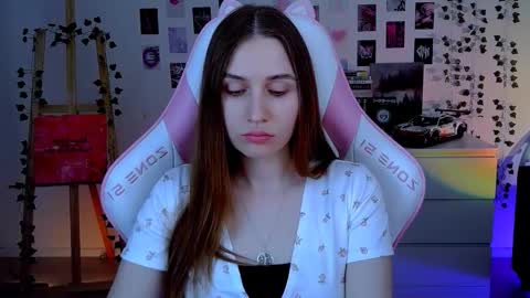 Snapshot of alicecharmy chatting on 20, 10, 2025 alicecharmy online show from 20, 10, 2025