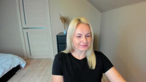 Alicee online show from 20, 10, 2025