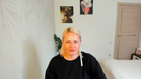 Alicee online show from 27, 7, 2026