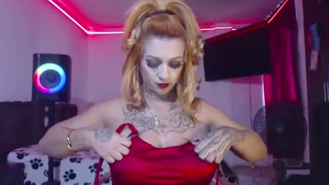 aliceesmiths online show from 24, 1, 2025