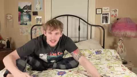 AliceInAceland online show from 10, 10, 2025