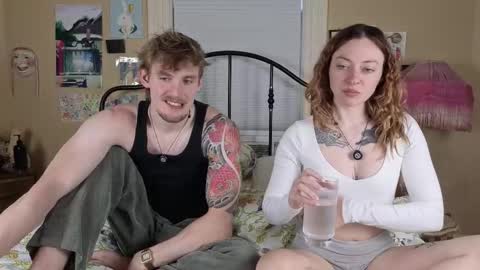 AliceInAceland online show from 10, 10, 2025