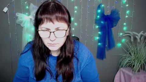 Snapshot of aliceinks chatting on 23, 11, 2025 AliceInks online show from 23, 11, 2025