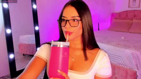  ALICEKIING online show from 7, 10, 2025